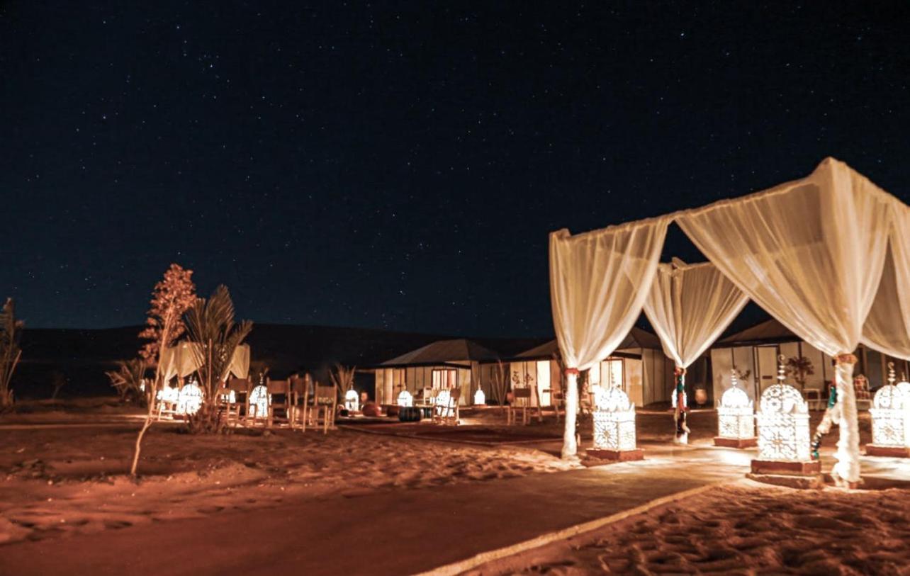 Отель Merzouga Camel Luxury Camp Экстерьер фото