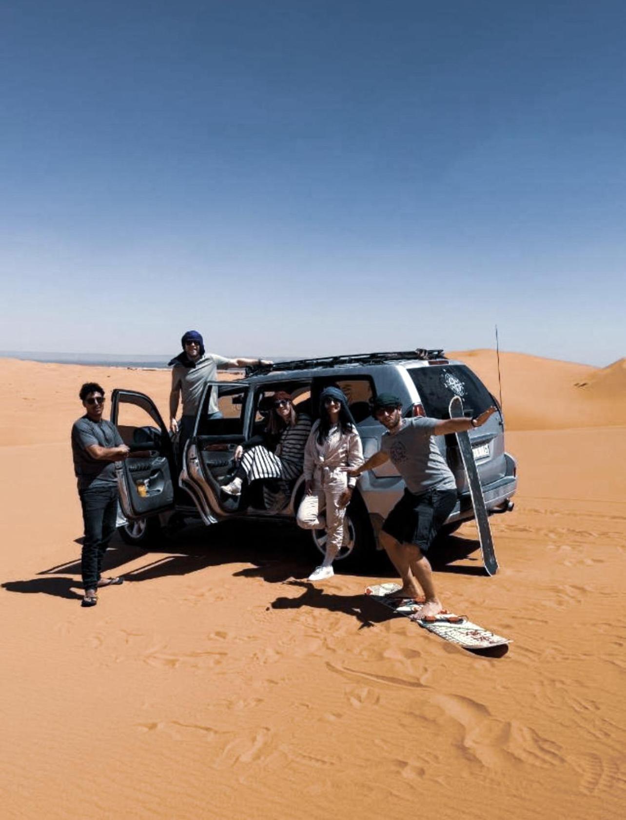 Отель Merzouga Camel Luxury Camp Экстерьер фото
